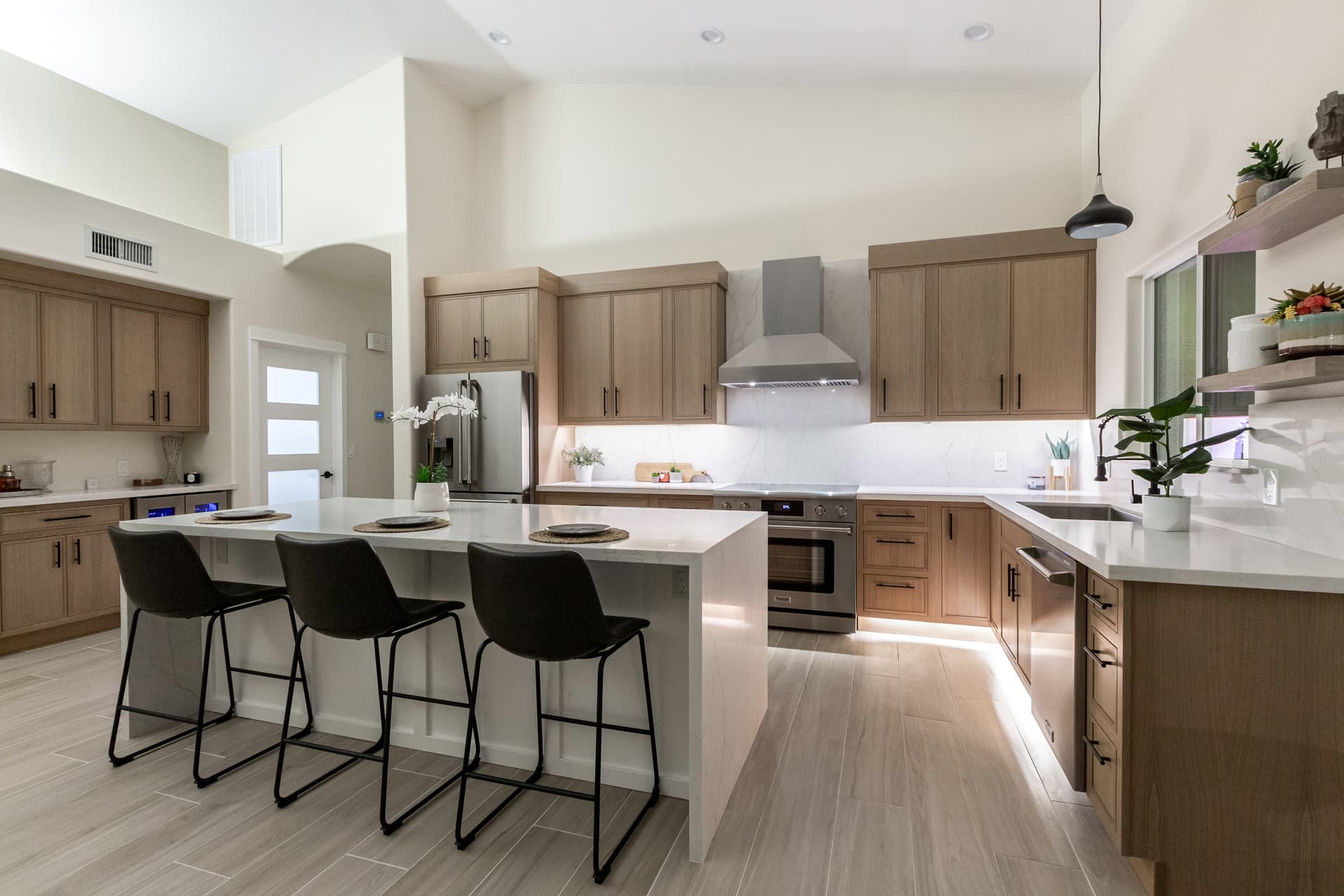 Charming 3 bed 2 bath house in the magic zipcode